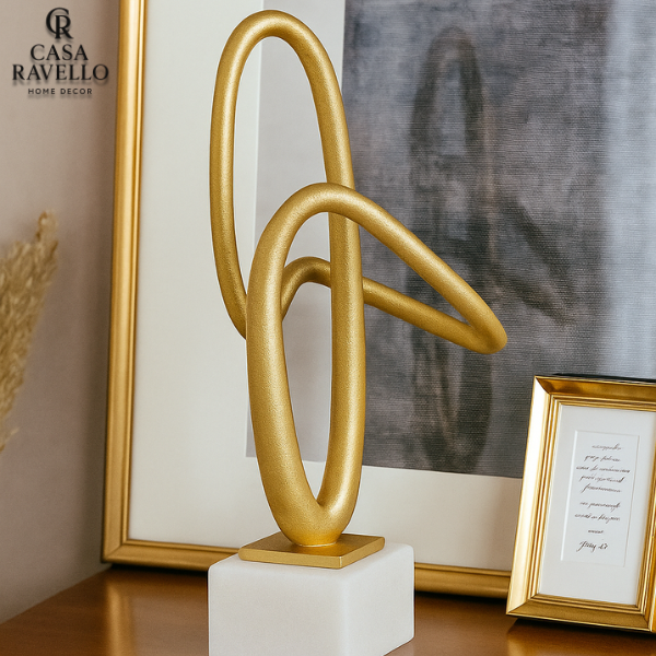 Escultura decorativa em Resina e Pedra Branca - Infinito de Ouro
